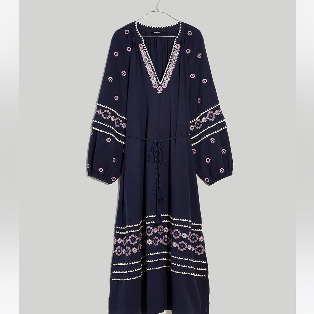 Madewell NWT M medium embroidered Neck Tie Midi dress embroidery sold out v neck